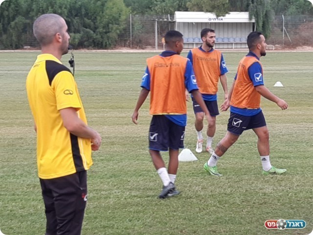 אלדבח באימון (ארגון הלב הצהוב)